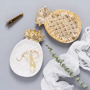 חדש תוכנן סכו"ם קרמיקה צלחת זהב בעבודת יד אננס בצורת לבן ממתקי צלחת