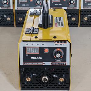 3-इन-1 मिग-300 वेल्डर मशीन नो गैस मिग + टिग लिफ्ट + mma 300a 60% ड्यूटी चक्र और 2 साल की वारंटी के साथ - Product Image 2