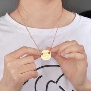 Moneda redonda geométrica de acero inoxidable para <span class=keywords><strong>hombre</strong></span>, grabado personalizado, KISS ME IF YOU CAN, collar, placa, joyería Simple - Product Image 5