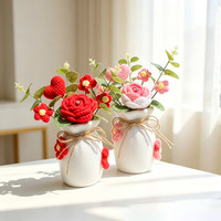 Vase à fleurs en crochet moderne fait main |   Décoration d'intérieur en forme de cœur en fil de laine, cadeau pour la Saint-Valentin, Thanksgiving |   5 couleurs