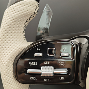 Volante in Fibra di Carbonio per Mercedes Benz Classe <span class=keywords><strong>C</strong></span> C200 C250 C300 <span class=keywords><strong>AMG</strong></span> W203 W204 W205 W211 S205 A45s 2012 2015 2016 2017 2018 - Product Image 6