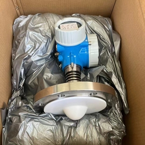Radar de niveau à micro-ondes High Endress+Hausers Micropilot FMR57/FMR52 26 GHz pour espace libre avec ressort de dissipation thermique - Product Image 4