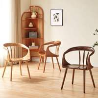 Fauteuil de salle à manger moderne de luxe en bois massif, stable et de haute qualité, idéal pour les appartements
