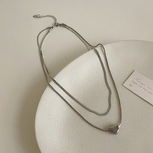 Ins Niche Design Sense Minimalista Suave Cadena de clavícula en forma de corazón Accesorios de lujo Collar - Product Image 4