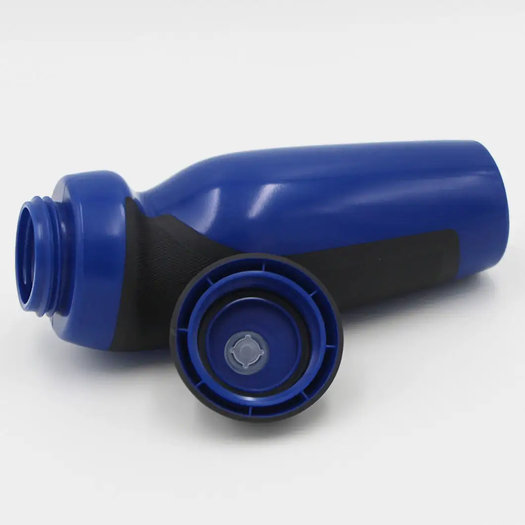 Botella de agua portátil con logotipo personalizado, botella de plástico de PE, extrusión deportiva, para beber, 600ML