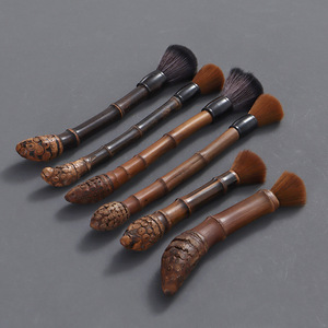 Cepillo para tetera hecho a mano con raíz de bambú carbonizada, cepillo para tetera que no suelta pelo, accesorio para la ceremonia del té, venta directa de fábrica. - Product Image 1