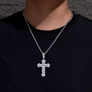 Colgante de Hip Hop Personalizado de Aleación, Joyería de Fiesta Unisex de Moda, Venta al por Mayor, Colgantes de Moissanita de Estilo Clásico Lujoso, Más Vendidos - Product Image 3