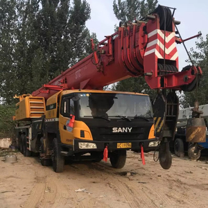 Camion d'occasion de haute qualité avec grue Sany STC900T 90T, moteur Weichai, levage stable pour travaux d'ingénierie - Product Image 1