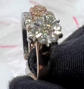 Bague de fiançailles élégante en or massif 14K 18K avec diamant naturel, bijoux de mariée au design intemporel luxueux - Product Image 2