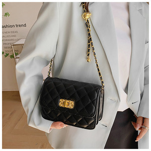 <span class=keywords><strong>Sac</strong></span> <span class=keywords><strong>bandoulière</strong></span> tendance de créateur en cuir PU de luxe, petit <span class=keywords><strong>sac</strong></span> à main <span class=keywords><strong>pour</strong></span> filles, <span class=keywords><strong>sac</strong></span> à <span class=keywords><strong>bandoulière</strong></span> <span class=keywords><strong>pour</strong></span> femmes avec chaîne - Product Image 5