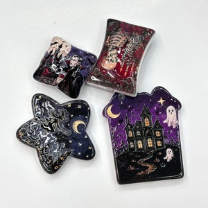 Cuentas acrílicas de dibujos animados de Halloween con diseños de Castillo y Bruja, para llaveros DIY, colgantes para teléfono y colgantes para bolso, suministros de abalorios variados - Product Image 3