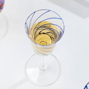 Verres à eau et à vin en verre <span class=keywords><strong>soufflé</strong></span> à la bouche, rayés bleus, faits à la main - Product Image 6