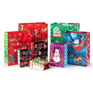 작은 크리스마스 럭셔리 선물 종이 가방 포장 손잡이와 재활용 빨간색 재미있는 사탕 휴일 축제 쇼핑백