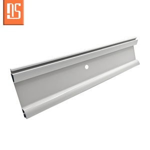 แผ่นฐานประตูม้วนเหล็กชุบสังกะสีเพื่อป้องกันการกัดกร่อนและใช้กับประตูโรงรถสมัยใหม่ - Product Image 1