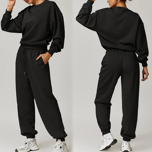 Ensemble de survêtement de sport pour femme, nouveau design 2024, de haute qualité, sweat-shirts à capuche, vêtements de <span class=keywords><strong>jogging</strong></span>, ensemble 2 pièces pour femme - Product Image 1