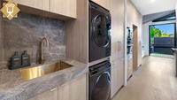 Maisonnette préfabriquée de luxe de 20 pieds pour complexe hôtelier Airbnb, maison modulaire préfabriquée avec loft, villa extérieure avec jacuzzi et balcon en acier