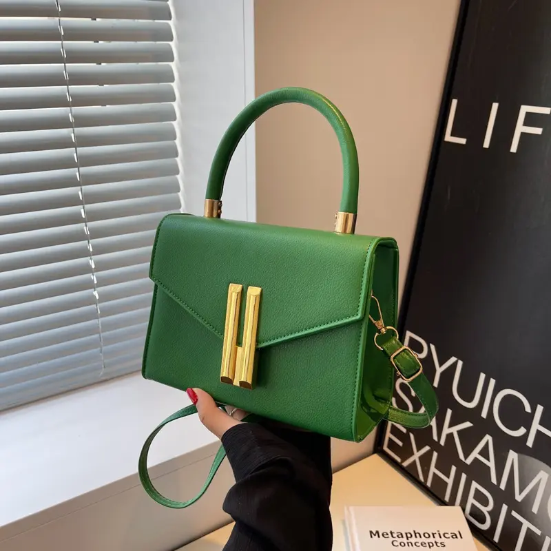 Tas tangan persegi tren Fashion baru dompet selempang luar negeri kasual tas Messenger wanita