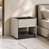 Table de chevet moderne en bois d'ingénierie fumé avec tiroir de rangement et étagère ouverte, mobilier de chambre et d'hôtel