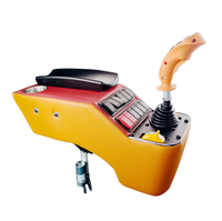 Boîte d'accoudoir modulaire pour engins de construction (tracteur, excavatrice, chargeuse, moissonneuse-batteuse) avec personnalisation possible