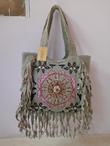 Sac fourre-tout en cuir véritable brodé fait main pour femme, style bohème, avec fermeture éclair et franges, sac à bandoulière décontracté KAMARVY - Product Image 1