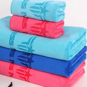 Vente en gros d'ensembles de serviettes de bain post-partum personnalisés coffret cadeau de vacances ensembles de logos de broderie personnalisée avec gravure au laser