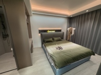 Expédition rapide étanche petite cabine conteneur maison préfabriquée maison de luxe pour Resort Space Capsule House commande urgente
