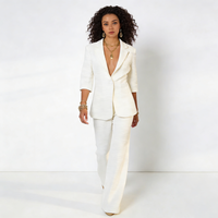 Ensemble Femme Chic et Élégant Printemps 2026 : Short Uni à Col V et Boutons – Nouvelle Collection Grossiste