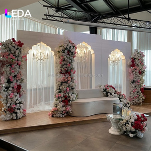 Decoraciones LEDA para Bodas Indias, Fondo Blanco para Escenario de Boda, Decoración India para Bodas, Set de Arco Acrílico Calado para Decoración de Bodas - Product Image 1