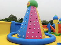 Parcours d'obstacles gonflable géant de qualité commerciale pour parcs d'attractions, 30*15m, personnalisable pour les entreprises