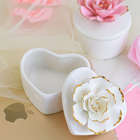 Pot de rangement en céramique décoratif en forme de cœur, ornements de table, bougies, boîte à bijoux avec couvercle à motif floral pour cadeaux de mariage