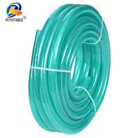 Tuyau en PVC avec tresse textile couvrant une large gamme d'applications industrielles pour le transport de divers fluides