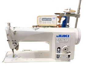 Machine à coudre industrielle d'occasion de marque japonaise d'origine, utilisée pour la couture sur le devant (overlock) - Product Image 3