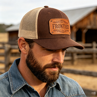 Casquette Trucker Personnalisée 6 Panneaux en Polyester/Coton avec Broderie 3D Logo Courbé Réglable Snapback Style Western Cowboy Cadeau Casquette en Maille