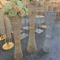 Ornement de table décoratif en corne de cristal électroplaqué pour la décoration de fête et de mariage
