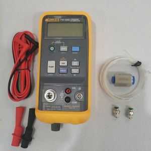719-100G Calibrator With Built-in <b>Pump</b> 0.025% Measurement and 0.015% MA Source - Product Image 2