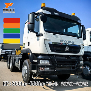 Camion tracteur Sinotruk Howo 6x4 avec cuve isotherme pour asphalte - Product Image 1