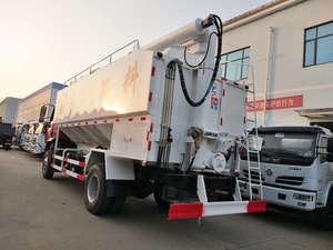 Camion de transport d'aliments pour volailles de 14 tonnes et 28 m³ avec décharge par vis sans fin pour fermes avicoles - Product Image 5