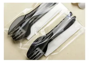 Legno/plastica coltello per tovaglioli forchetta e cucchiaio posate per stoviglie linea di confezionamento