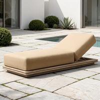 Chaise longue d'extérieur en teck durable, lit de piscine, design scandinave écologique, chaise de plage rembourrée imperméable, utilisation hôtelière