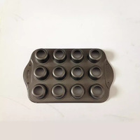 Usine en gros vente chaude 12 tasses en acier au carbone cuisson papier tasse gâteau antiadhésif gâteau moule Muffin Pot