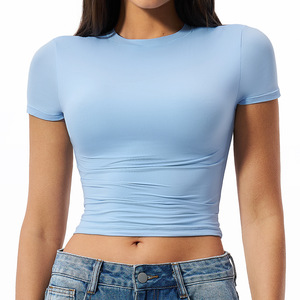 Camiseta Corta Ajustada de Cuello Redondo para Mujer, Estilo Casual, Básica, de Color Sólido - Product Image 6