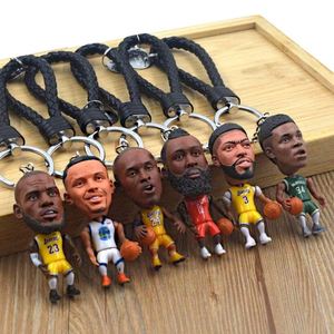 Porte-clés figurines miniatures de basket-ball - Pendentif de sac à dos en résine à collectionner avec anneau tressé en cuir de vachette - Product Image 2