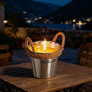 Bougie d'extérieur artisanale en pot métallique pour répulsif anti-moustiques, idéale pour les fêtes - Product Image 6