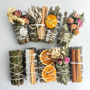 Paquete de lavanda Flores secas Hierbas Crystal Palo Santo Cedar Juegos de regalo de aromaterapia natural para difusor de incienso de relajación - Product Image 4