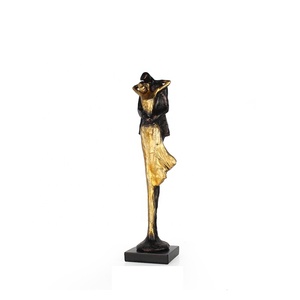 Tutta la <span class=keywords><strong>vendita</strong></span> di oro e bronzo lover figura statua scultura <span class=keywords><strong>in</strong></span> resina della decorazione della casa casa camera accessori di finitura art design - Product Image 3
