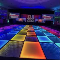 Vente chaude Usine Éblouissant 3D Infinity Miroir Magnétique DMX LED DJ Piste De Danse pour Fête D'anniversaire De Mariage Graduation Stage