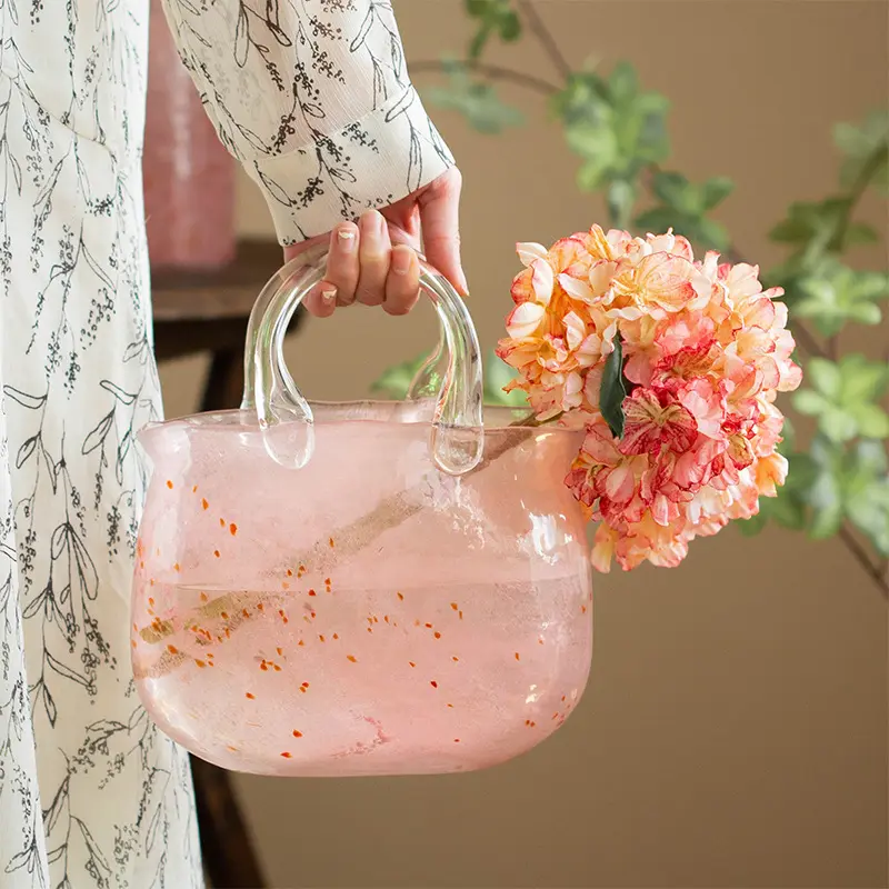 2022新しい北欧のミニマリストの創造性の買い物かごピンクのバッグガラス花瓶フラワーアレンジメントリビングルームの装飾花瓶