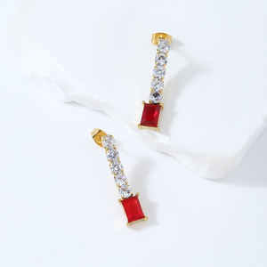 أقراط عصرية مطلية بالذهب عيار 18 من الفولاذ المقاوم للصدأ ، أقراط فاخرة مربعة من الياقوت والزمرد والشرابة قطرة ماء من الزركون - Product Image 1