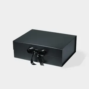 In stock low MOQ black color rigid flat magnetic folding gift box for gift pack