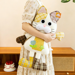 Peluche chat douce en gros, motif <span class=keywords><strong>dessin</strong></span> <span class=keywords><strong>animé</strong></span>, personnalisée, patchwork, avec broderie florale, pour enfants, pour le confort - Product Image 3
